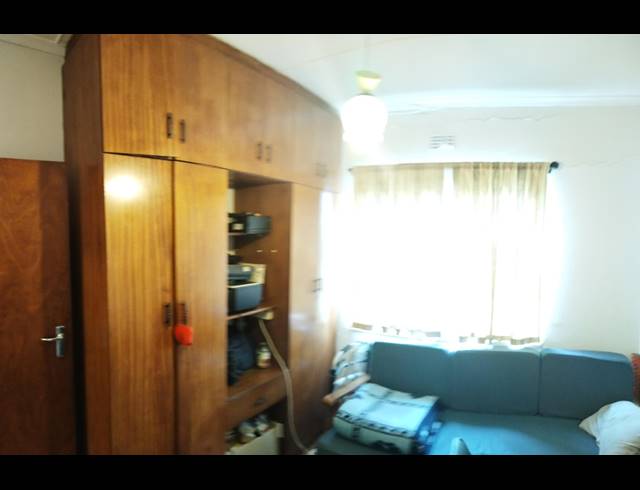 3 BEDROOM FREESTANDING FOR SALE IN VALLEISIG